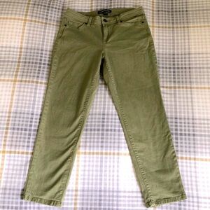 WOMENS NWOT CALVIN KLEIN GREEN ANKLE LENGTH JEANS